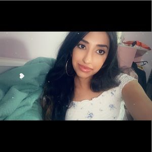 Meet your Posher, Sonali